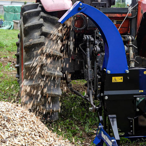 6 Inch 3 Point PTO Wood Chipper For 40-100 HP Tractors Heavy Duty Mulcher With 30 Inch Rotor And Reversible Blades in action