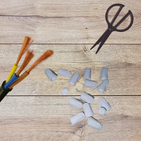 Ceramic wire connector set, 40 pieces, gray with twist caps for 22-10 AWG high-temp wiring.