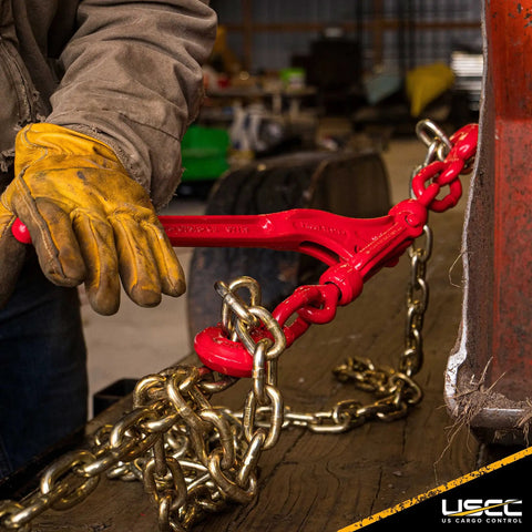 Badass Heavy Duty Lever Load Binder For 516 Inch Grade 70 Chain With 5400 Lbs Working Load Limit And 16200 Lbs Break Strength in use.