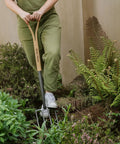 Carbon Steel Digging Fork With Ash Wood YD Handle For Tough Garden Jobs Heavy Duty Solid Forged Head Extended Shank in use