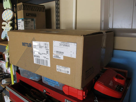 Heavy Duty 150 Lb Digital Bench Scale With 0.05 Lb Readability Ntep Certified Commercial Weighing Station box on shelf.
