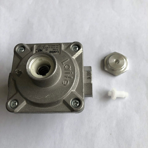 Front view of silver metal natural gas regulator with 1/2 in NPT inlet/outlet; includes nut and white plastic insert.