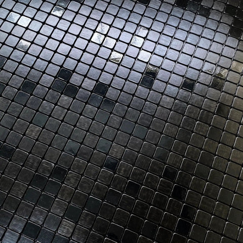 Peel And Stick Metal Backsplash Tile 10 Sheets For Kitchen And Bathroom Or Fireplace Plaid Brushed Black Aluminum PVC Composite Slick Self Adhesive Easy Install Anti Scratch Fade Resistant. Close-up image of shiny plaid pattern tiles.