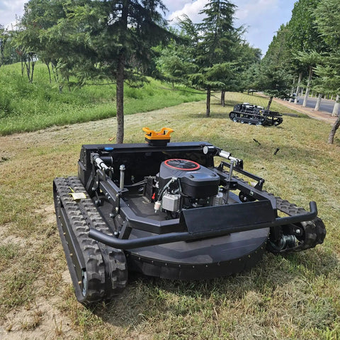 Remote Controlled Lawn Mower For Slopes And Rough Terrain, Heavy Duty Tracked Grass Cutter For Farms and Yards on hillside