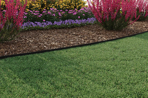4 Inch Composite Landscape Edging Kit With 40 Foot Roll And 24 Anchoring Stakes Contractor Grade Black Edging for neat garden.
