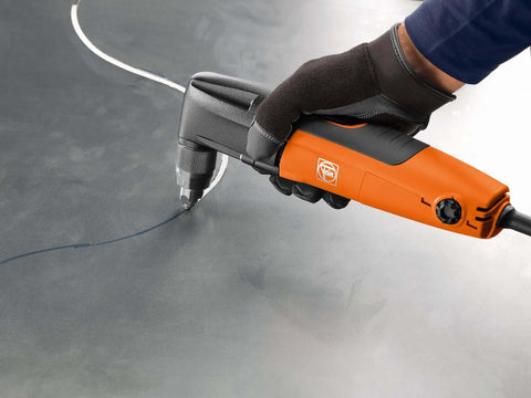 18 Gauge Nibbler With Rotating Punch For Longer Tool Life, 7.5 Ft Per Min Cutting Speed in action on sheet metal