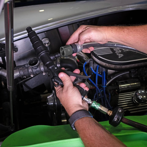 Using Coolant System Flush Gun Pro Grade With Lever Action Universal Nozzle Lock On Air Hose Latch Radiator And Heater Core Flush Kit