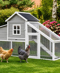 Heavy Duty 304 Stainless Steel Hardware Cloth 1/2 Inch 20 Gauge Welded Mesh Chicken Wire Fencing used in chicken coop enclosure.