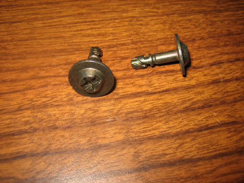 Pair Of Newer Style Quarter Turn Engine Cover Screws For Audi And Vw Belly Pan Fasteners Plug And Play Combo Slot Phillips Head Hardware For A Smooth Hassle Free Quick Swap Install
