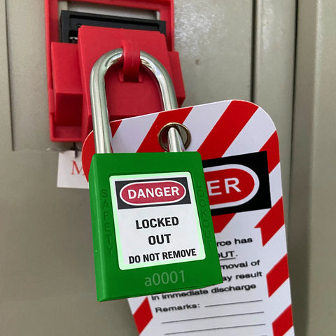 Top Tier Five Piece Lockout Tagout Padlock Kit Featuring Bright Green Heavy Duty Gear And Dead Reliable Key Alike Design Packed With Twin Backup Keys For Lazy Shutdown Days