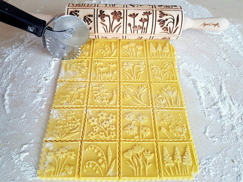 Spring Flowers Embossing Rolling Pin With 16 Floral Squares For Dough And Clay, Deep Pattern Beech Wood Roller for cookies