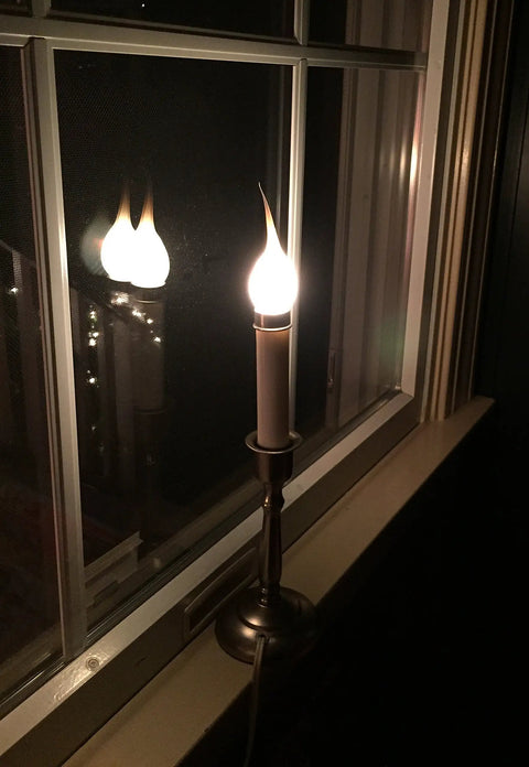 Silicone Dipped 7W Incandescent Candle Lamp Bulb on metal candlestick by window, Country Style Electric Chandelier Lights