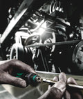 Hands using Kraftform Kompakt 60 Imperial 17 Piece Bit Set With Rapidaptor Quick Release Chuck on machinery