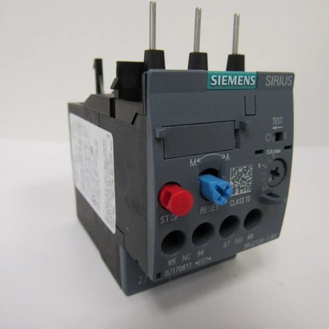 Pro Grade Thermal Overload Relay 7 To 10 Amp Current Dependent Protection For Motors UL Listed CSA Certified front angle