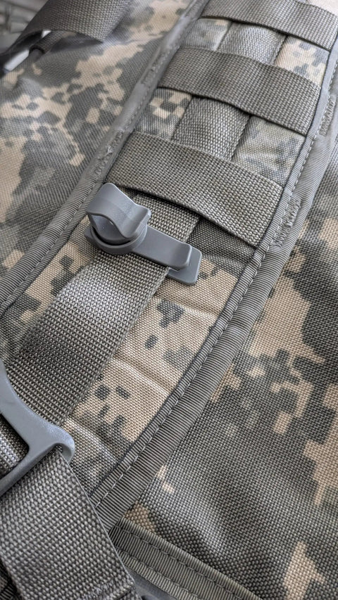 Replacement Hydration Tube Kit With Quick Connect Fittings And Magnetic Clip Holder For Hydration Pack Grey Durable Acetal Plastic