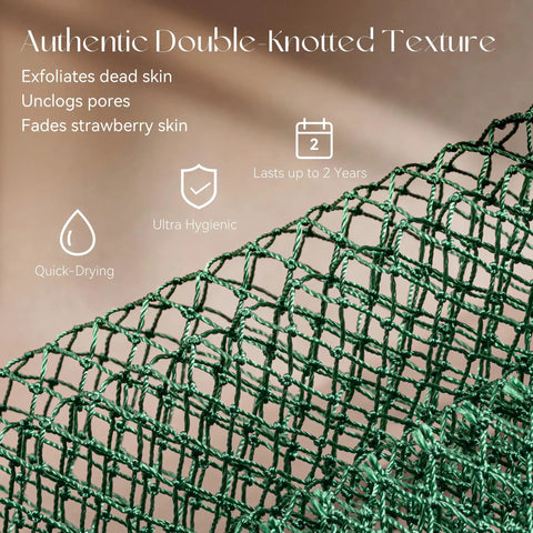 Close-up of green African Net Sponge Exfoliating Bath Loofah For Deep Cleansing Body Scrubber For Women And Men 45 Inch Elastic Net