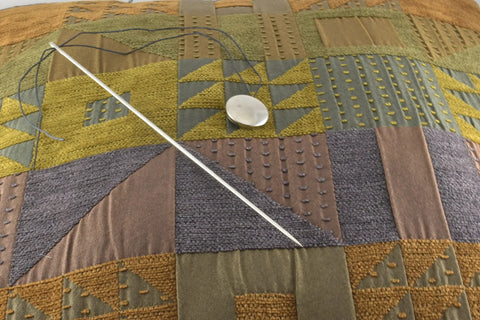 Upholstery Repair Tufting Needle And Thread Kit With Four Heavy Duty Long Tufting Needles And 25 Yards Waxed Black Thread For Tufting Edges Padding Buttons Webbing And Springs