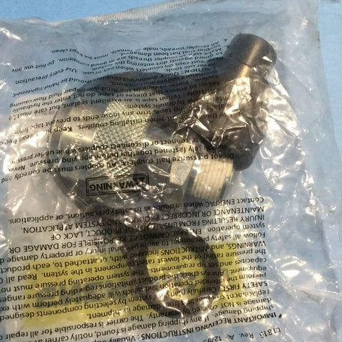 High Flow Three Eighths Inch Hydraulic Female Coupler CR400 For Quick Connects in sealed packaging