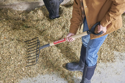 Manure Fork With 30 Inch Hardwood Handle For Moving Manure Mulch Hay And Loose Materials, Heavy Duty 10 Tine Fork, used on ground