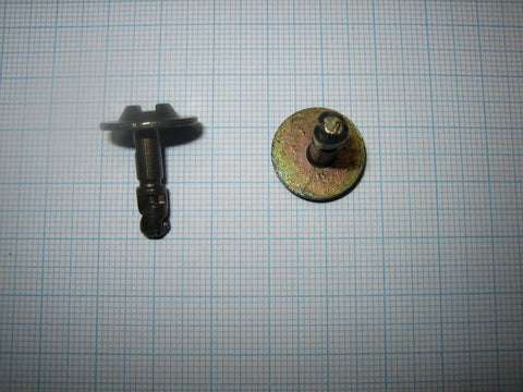Pair Of Newer Style Quarter Turn Engine Cover Screws For Audi And Vw Belly Pan Fasteners Plug And Play Combo Slot Phillips Head Hardware For A Smooth Hassle Free Quick Swap Install