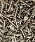 500-Piece Stainless 1/4-20 X 2-1/2 Trailer Floor Deck Screws Kit For Floorboards, Trailers, And Exterior Projects close-up
