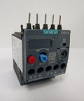 Sirius 3RU2116-1KB0 Thermal Overload Relay for Motors and Industrial Loads, front view showing adjustable dials and connectors