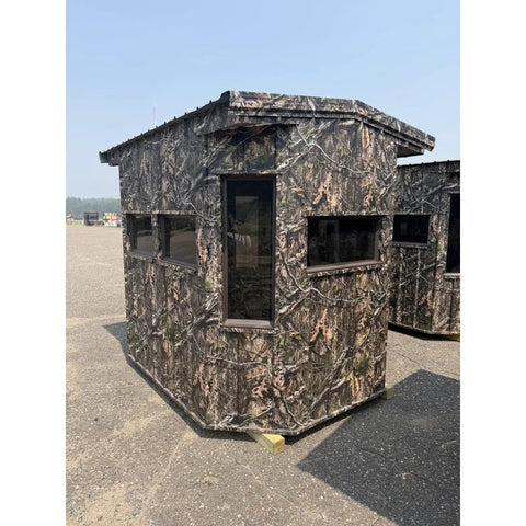 Kick Ass Solid 6X8 Wooden Deer Blind Featuring Hella Warm R6 Insulation Panels Amish Crafted Hunting Shooting House with camo exterior.