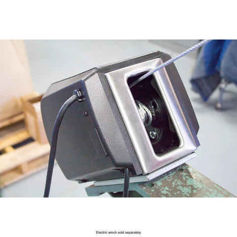 Dutton-Lainson Goldenrod winch head, front view, 3/16 in x 20 in galvanized 7x19 aircraft cable