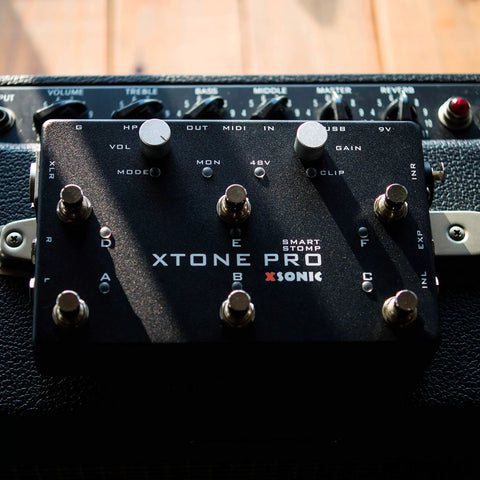 Professional Mobile Audio Interface With Ultra Low Latency And 192 kHz 114 dB Dynamic Range Dual Mic Preamps Expression Pedal Input MIDI Foot Switches Tailored For Guitar And Vocal Effects Includes BIAS FX Essential Unlock Code iOS Only on amplifier