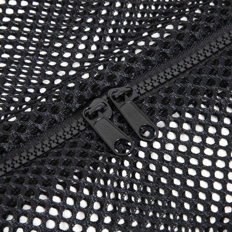 Close-up of zipper on Mesh Duffle Bag With Zipper And Adjustable Shoulder Strap 15 By 36 Inches Black Oversized Gym Bag.