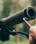 Installing Double Lock On Clamp Mountain Bike Grips With Diamond Pattern For MTB And BMX 22 mm Inner Diameter on handlebars