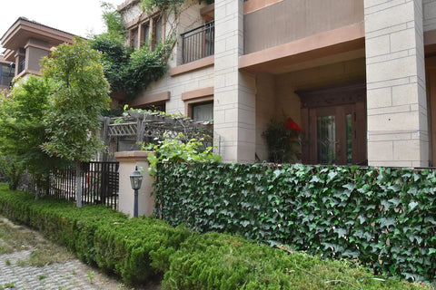 Expandable Fence Privacy Screen For Balcony And Patio Outdoor Decor Faux Ivy Fencing Panel Artificial Hedges