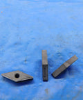 10 Piece New VNMG 331 11 AT350 Cermet Turning Inserts Indexable VNMG331 For CNC Machining Durable Inserts For Fine Finishes On Steel And Aluminum For Hardened Metals Pro Grade; three inserts on blue mat