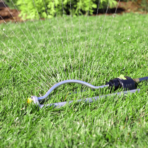 Metal Oscillating Sprinkler With Quick Connect Adapter Delivers Even Coverage For Lawns And Gardens Up To 3600 Sq Ft