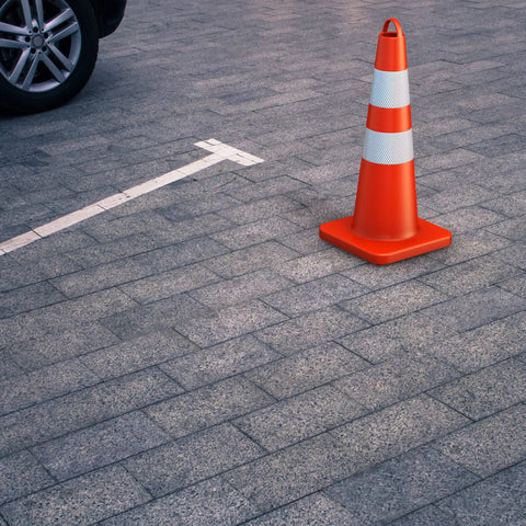 Heavy Duty 28 Inch Traffic Safety Cones Set Of 6 With Handles High Visibility Orange With Reflective Collars in parking lot