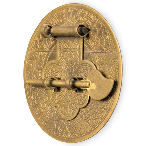 Longevity Brass Plate Chest Box Latch Decorative Hardware 3.4 Inch Durable Brass Finish Vintage Style Close-up