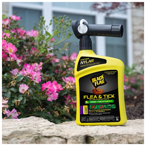 Flea And Tick Killer Concentrate For Yard Control Ready To Spray 32 Ounces With Quickflip Hose End Sprayer near flowers