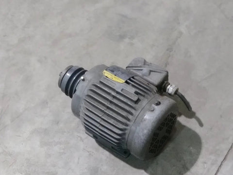 Three Phase Industrial Electric Motor 1740 RPM 60Hz 208 To 230V And 460V, Beefed Up Heavy Duty Used Good Condition, side view