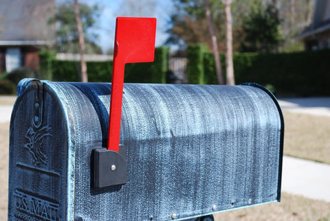 Red mailbox flag on metal mailbox, All Surface Mailbox Flag That Fits Brick, Stucco, Stone, Wood, Metal Or Plastic Mailboxes USA Made Durable Flag With Finger Grab Handle And Fade Resistant Sunlight Built For Hot And Cold Weather.