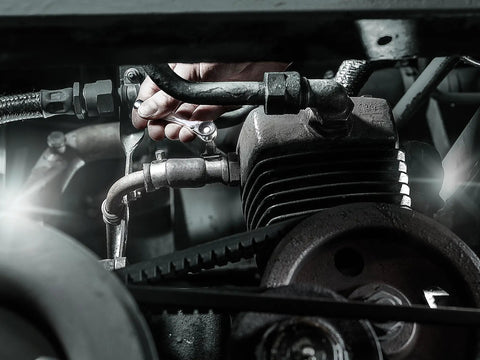 Mechanic using Kraftform Kompakt Zyklop Mini 27 Piece Ratchet Set Built For Tight Spaces With Drop Forged Full Steel Construction