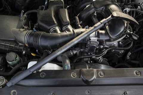 29 To 48 Inch Extendable Pry Bar With 180 Degree Rotating Head Featuring 14 Locking Positions And Compact Design for engine work