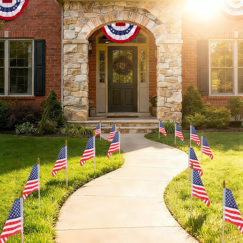 Small American Flags On Sticks For Outdoor Decor 4x6 Inch Mini USA Flags On Wooden Sticks For Yard
