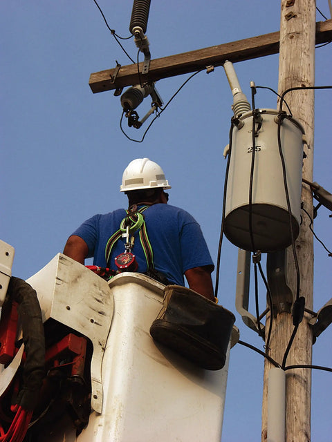 Worker on lift wearing Scorpion 9 Foot Personal Fall Limiter With Carabiner And Swivel Shackle For Harness D Ring