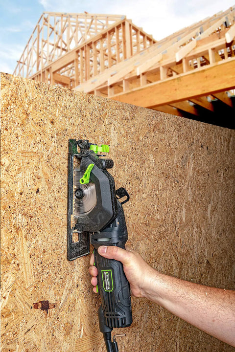 Using Genesis Mini Circular Saw 4.0 Amp 4-1/2 Inch With 24-Tooth Carbide Blade for plunge cut in construction wood panel