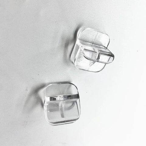 Clear plastic rimless aquarium clips for 3mm to 5mm glass. Heavy duty lid support brackets for secure mounting.