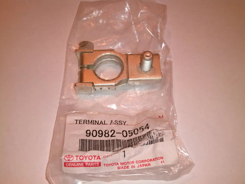 Toyota Battery Terminal Assembly 90982-05054 Silver Car Battery Terminal Connector For Replacement OEM Style Durable Auto Electrical Terminals Easy Install