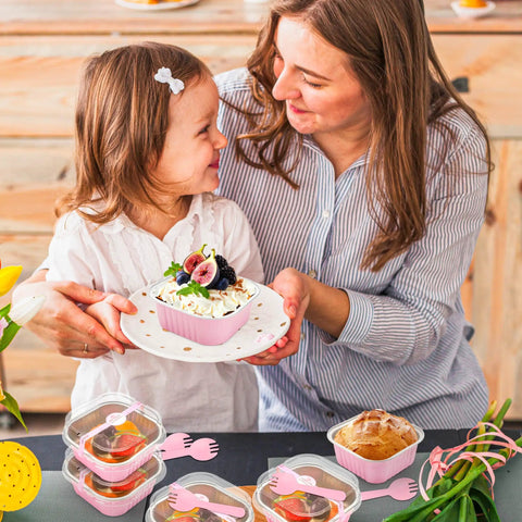 Heavy Duty Square Aluminum Foil Cake Pans 50 Pack Hot Pink 10oz with secure lids, mom and child enjoying desserts together.