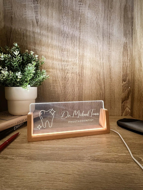 Custom Name And Title Desk Name Plate With LED Light Wood Holder For Dentist Doctor Hygienist Nurse Front Desk Sign Plaque