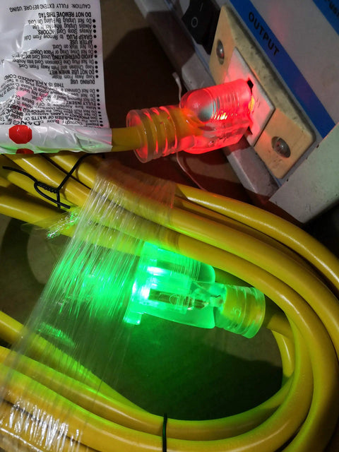 10 Gauge 100 Ft Extension Cord 15 Amp 10 3 Grounded Outdoor Contractor Grade Power Cord With Lighted Ends in use