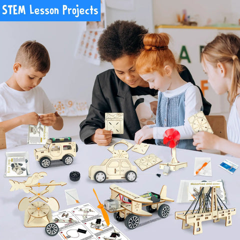 Children assembling 24 Pack STEM Kit Bundle For Kids 6 In 1 Treasure Box Of Fun Science Projects And Crafts For Ages 8 To 12